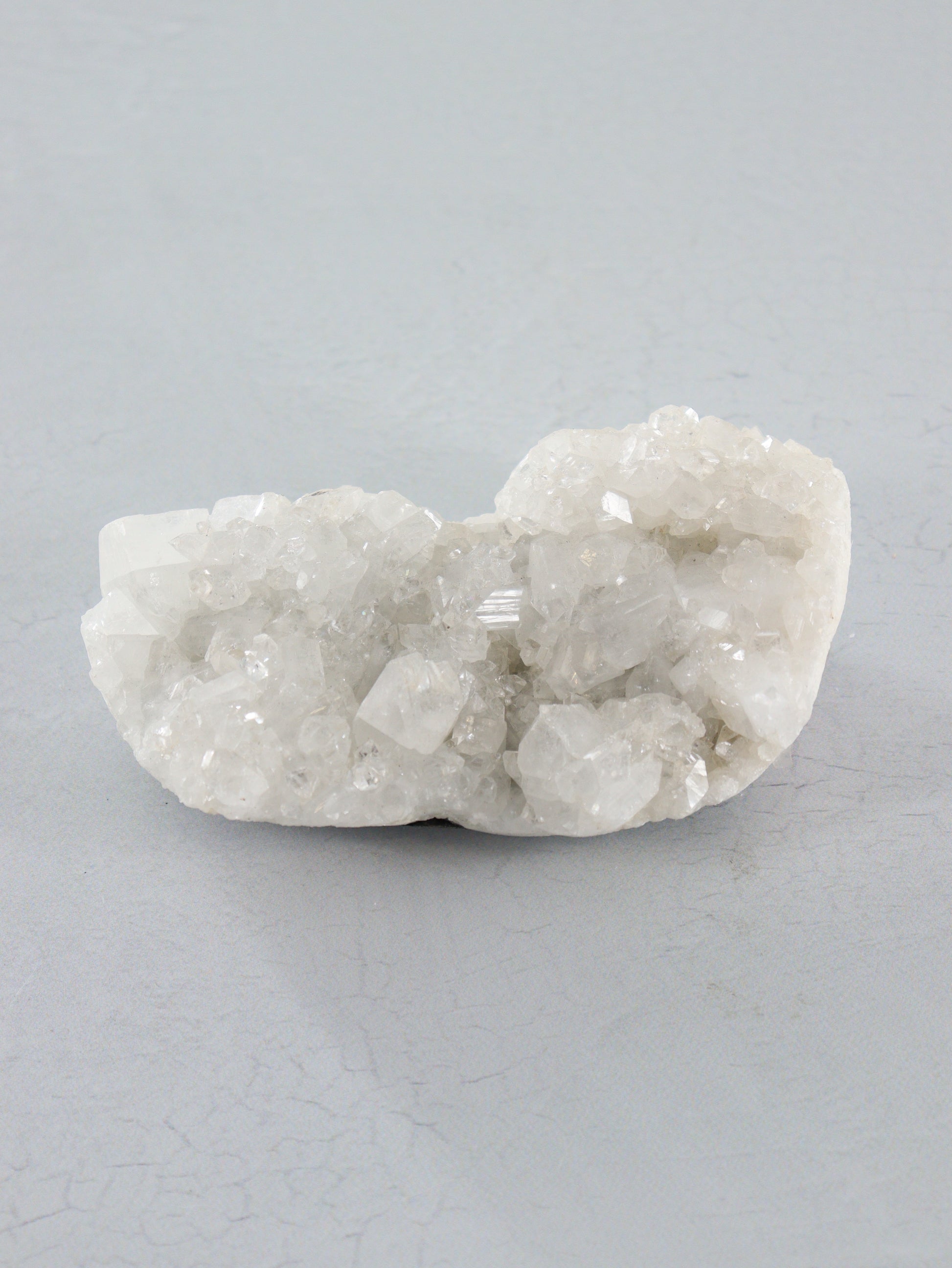 Apophyllite Clusters Set of 6 - Expert Supplier of Wholesale Crystals & Bulk Gemstones