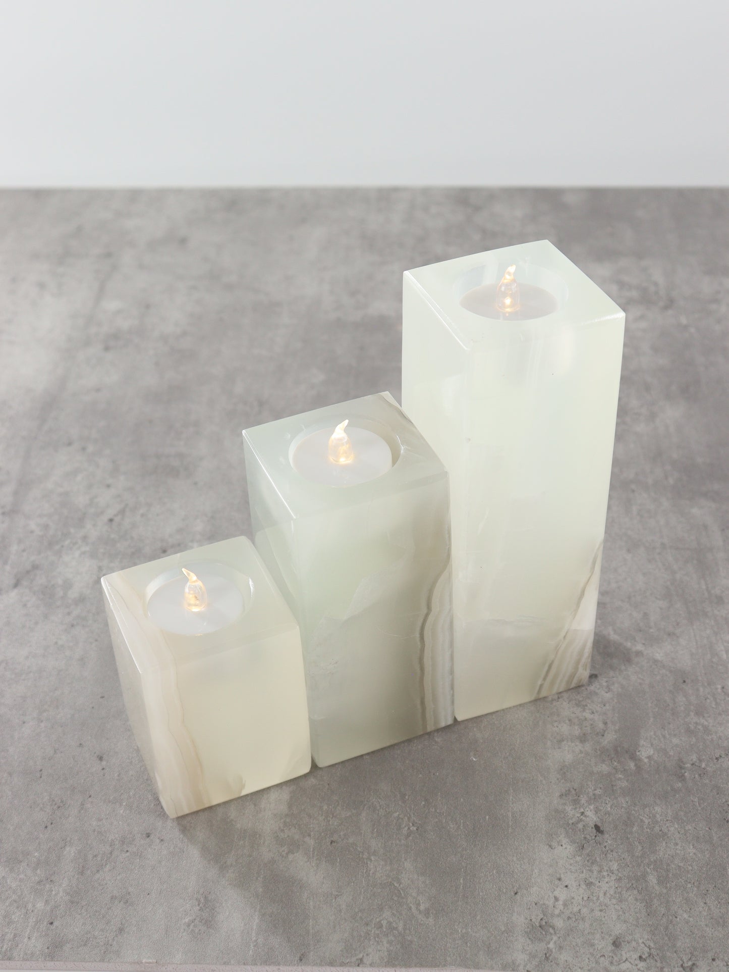 White Onyx Candle Holders Set of 3 - Expert Wholesale and Supplier of Wholesale Crystals & Bulk Gemstones, ["Accessories","Candle Holder","Catalog Onyx","Mexico","Onyx"]