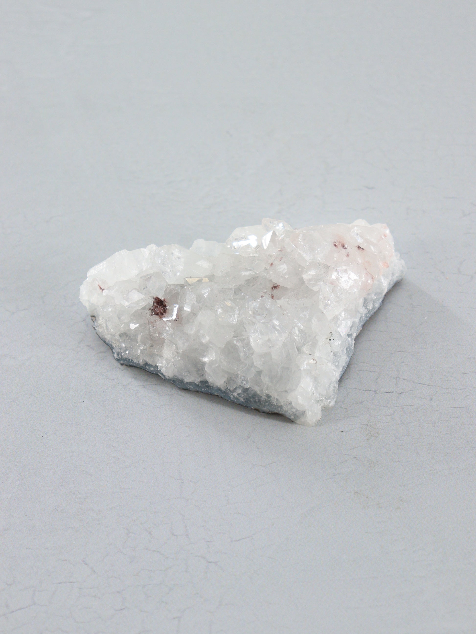 Apophyllite Clusters Set of 6 - Expert Supplier of Wholesale Crystals & Bulk Gemstones