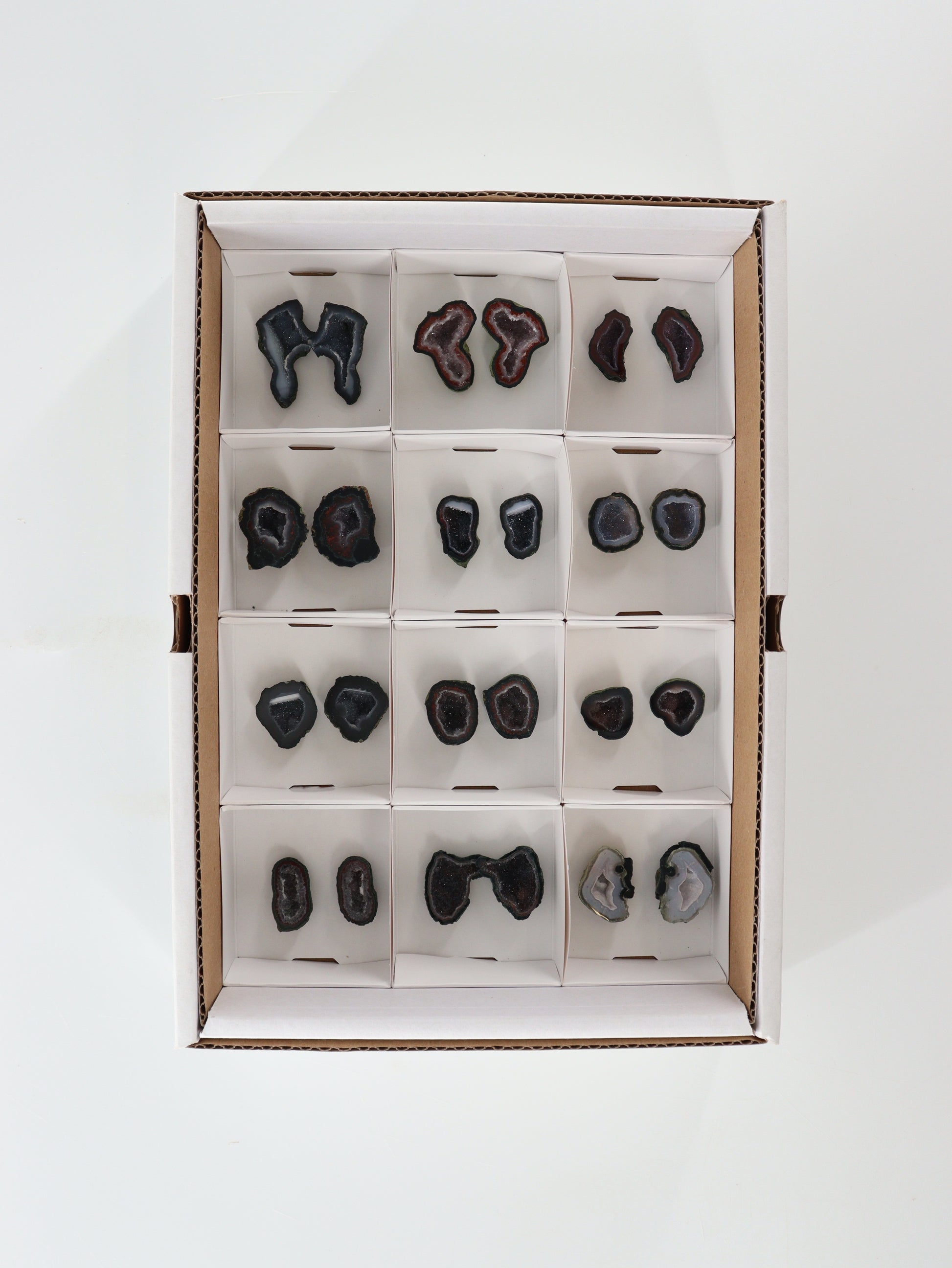 Tabasco Geodes Flat - Expert Wholesale and Supplier of Wholesale Crystals & Bulk Gemstones, []