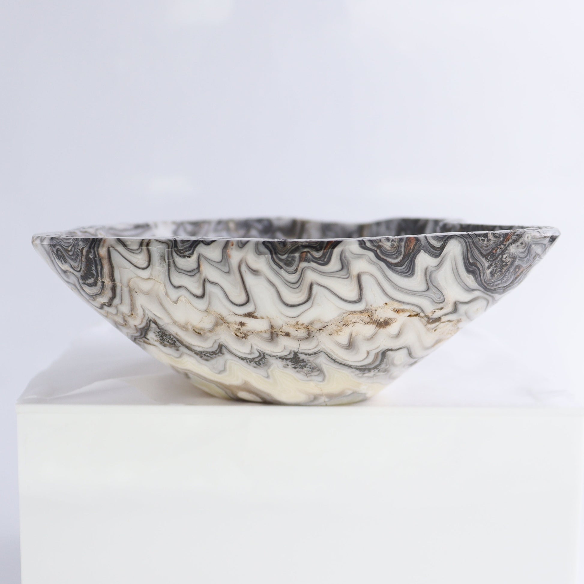 Zebra Onyx Bowl Set of 3 - Expert Wholesale and Supplier of Wholesale Crystals & Bulk Gemstones, ["Bowls","Mexico","onyx"]