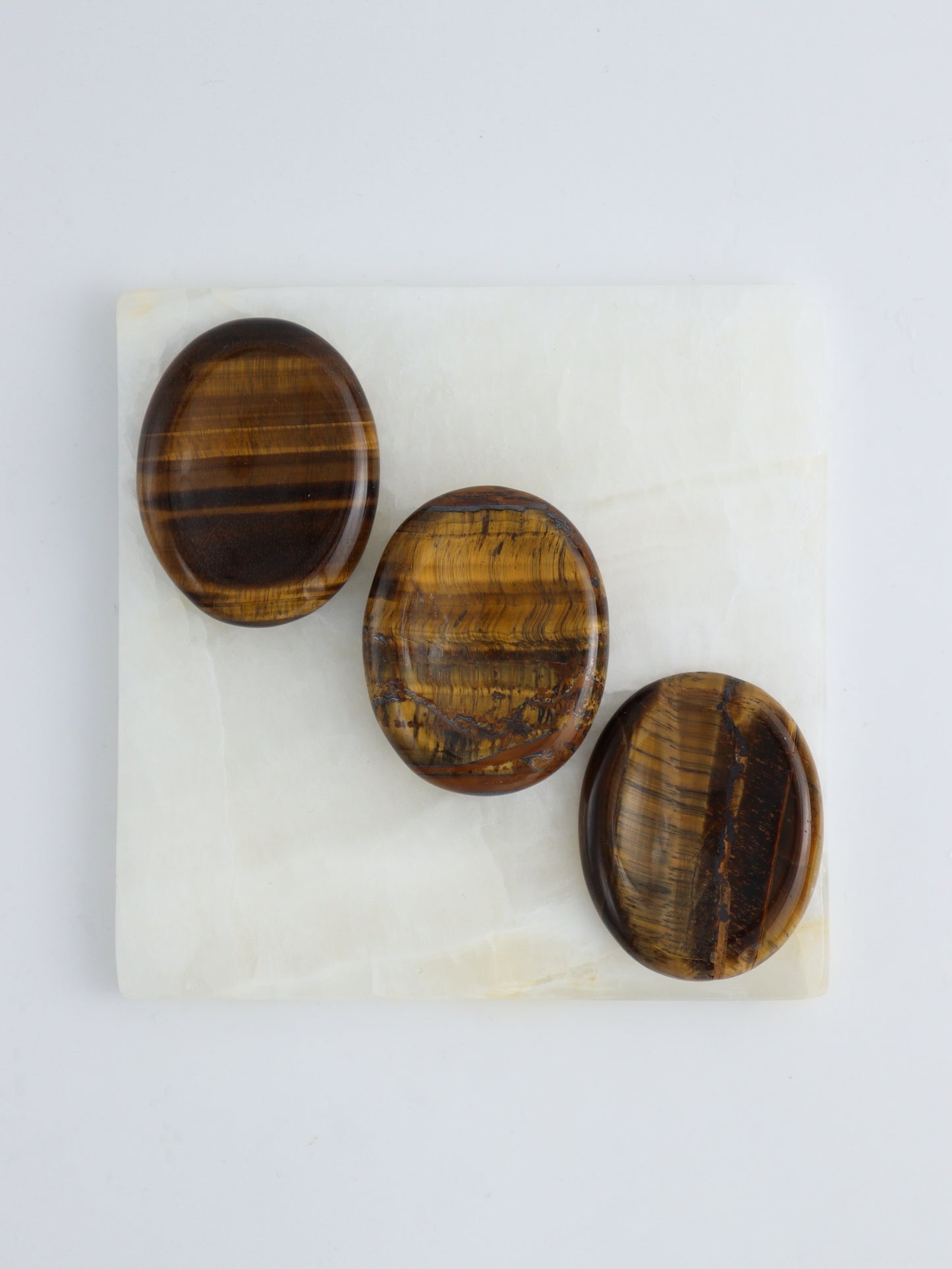 1/2kg Tiger Eye Worry Stones - Expert Supplier of Wholesale Crystals & Bulk Gemstones