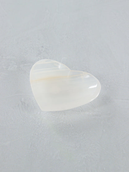White Onyx Heart Bowls Set of 6 - Expert Wholesale and Supplier of Wholesale Crystals & Bulk Gemstones, ["Bowls","Catalog Onyx","Mexico","onyx"]