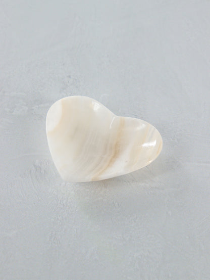 White Onyx Heart Bowls Set of 6 - Expert Wholesale and Supplier of Wholesale Crystals & Bulk Gemstones, ["Bowls","Catalog Onyx","Mexico","onyx"]