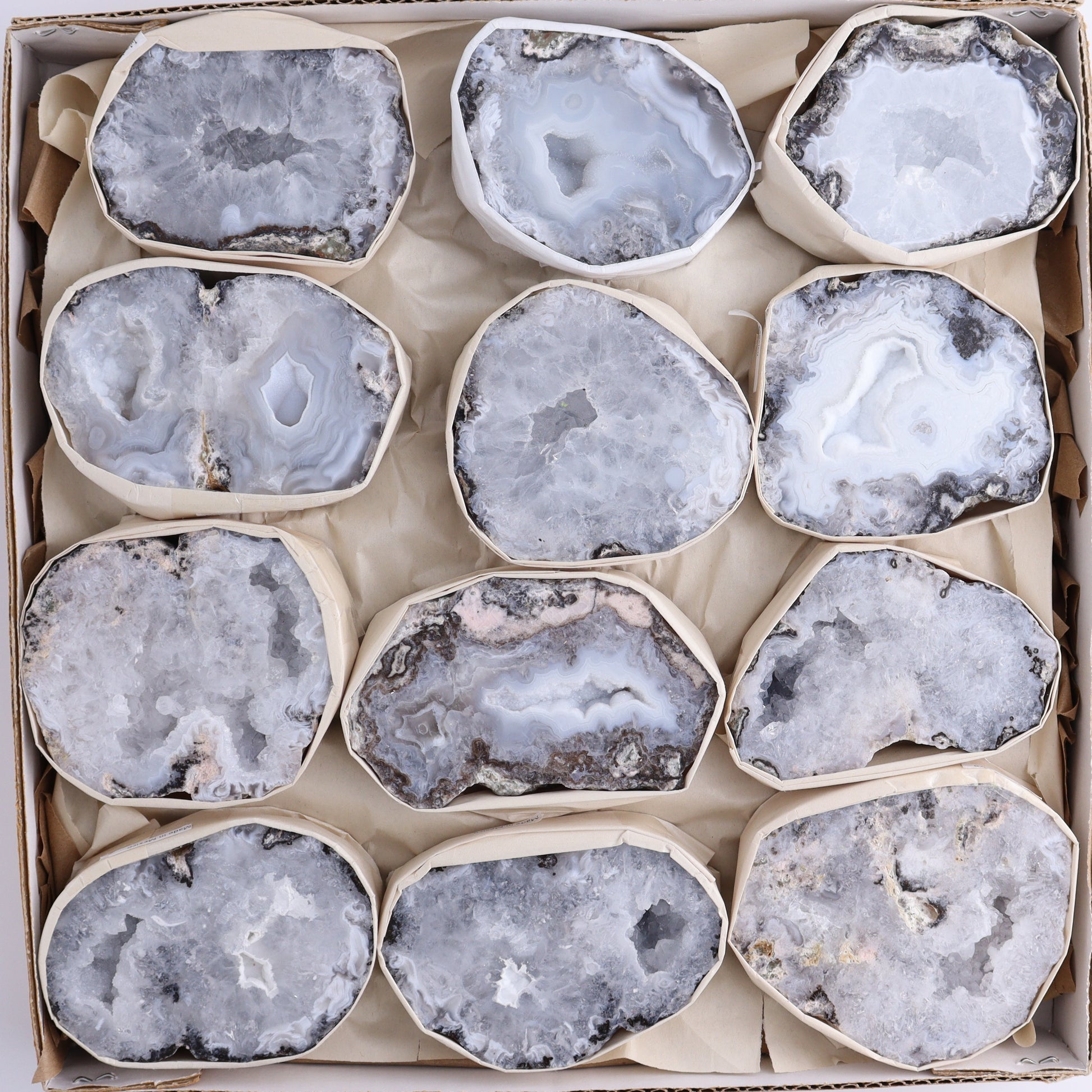 Trancas Geodes Flat of 12 - Expert Wholesale and Supplier of Wholesale Crystals & Bulk Gemstones, ["Geodes","las trancas","Mexico","Trancas","Trancas Geodes"]
