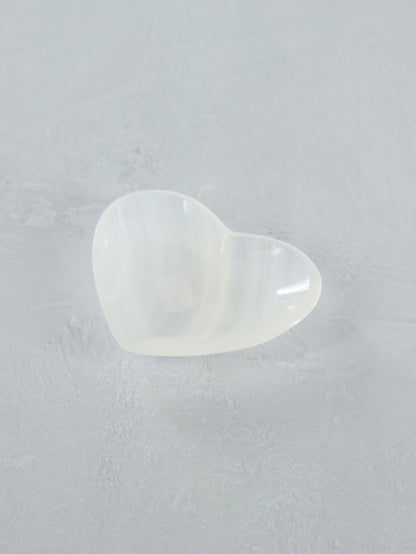 White Onyx Heart Bowls Set of 6 - Expert Wholesale and Supplier of Wholesale Crystals & Bulk Gemstones, ["Bowls","Catalog Onyx","Mexico","onyx"]