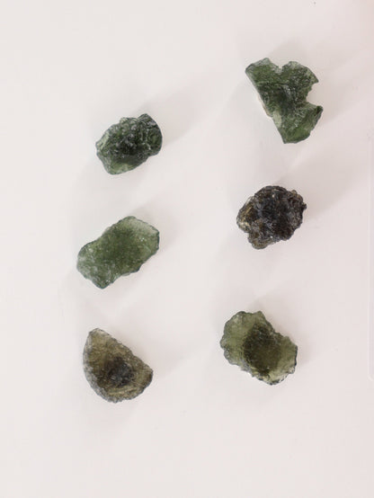Moldavite Rough - Expert Wholesale and Supplier of Wholesale Crystals & Bulk Gemstones, ["Flats","Moldavite","Rough"]