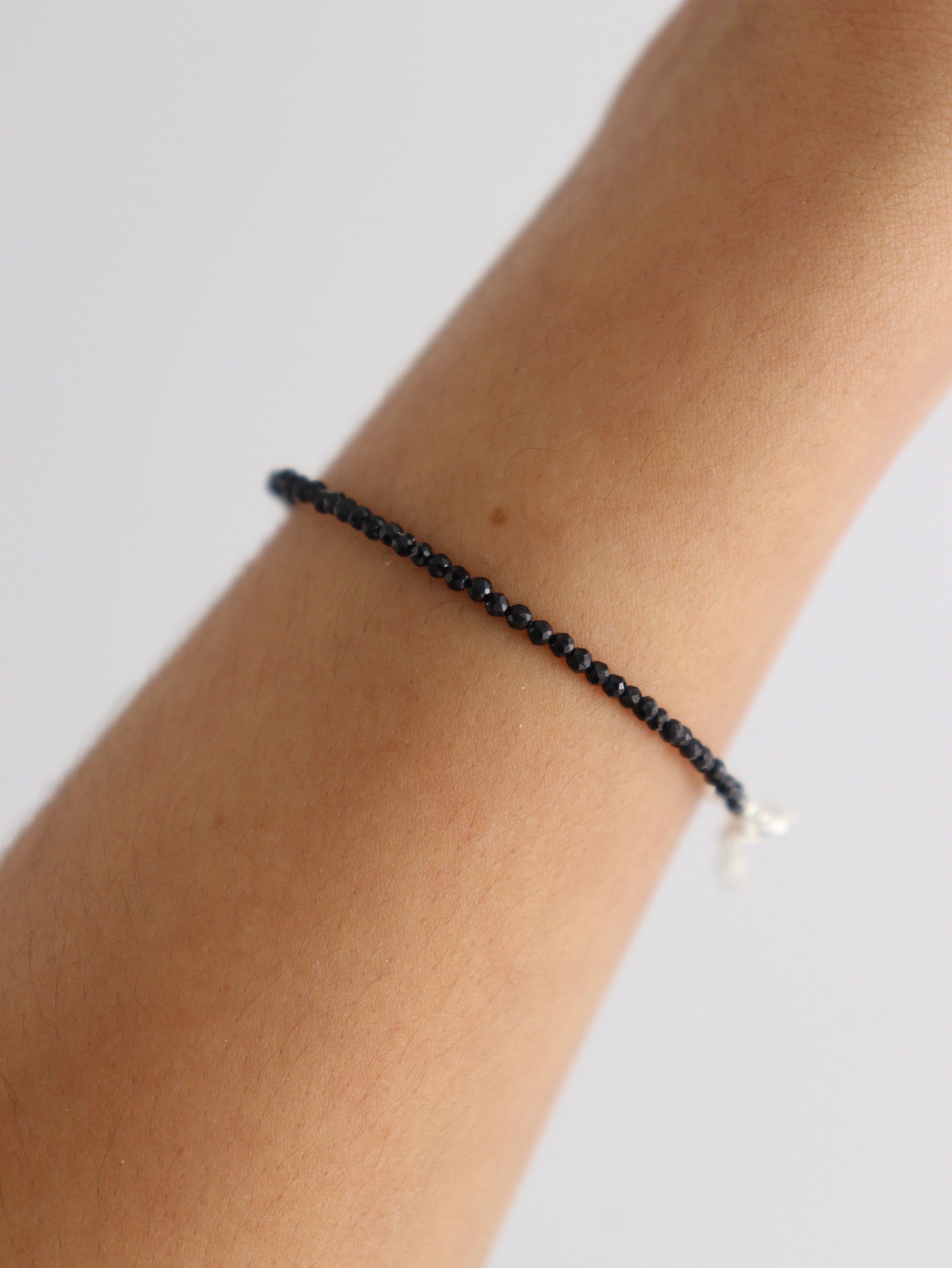 Sterling Silver Black Spinel Adjustable Bracelets - Expert Supplier of Wholesale Crystals & Bulk Gemstones