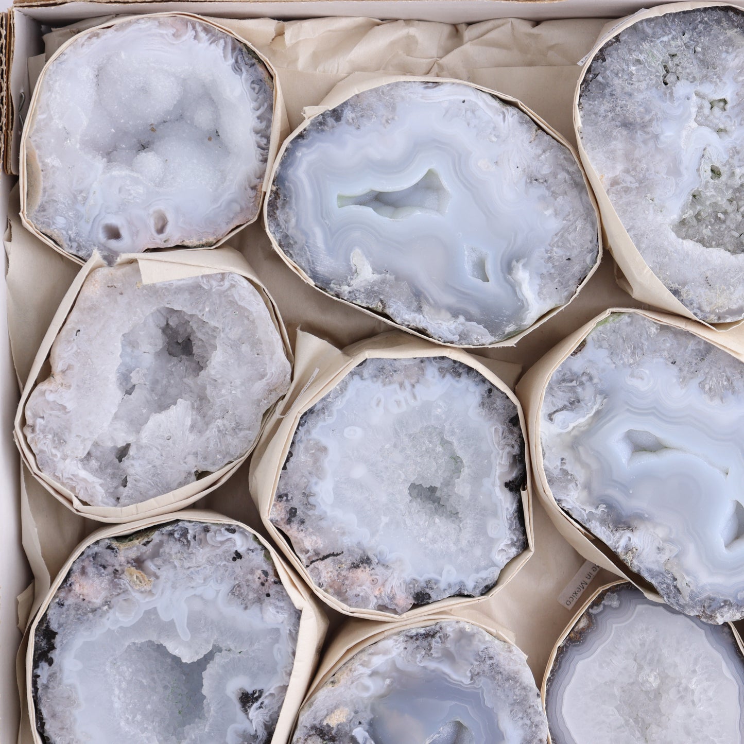 Trancas Geodes Flat of 16