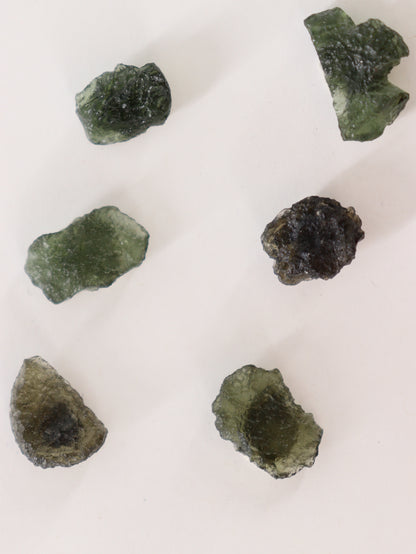 Moldavite Rough - Expert Wholesale and Supplier of Wholesale Crystals & Bulk Gemstones, ["Flats","Moldavite","Rough"]