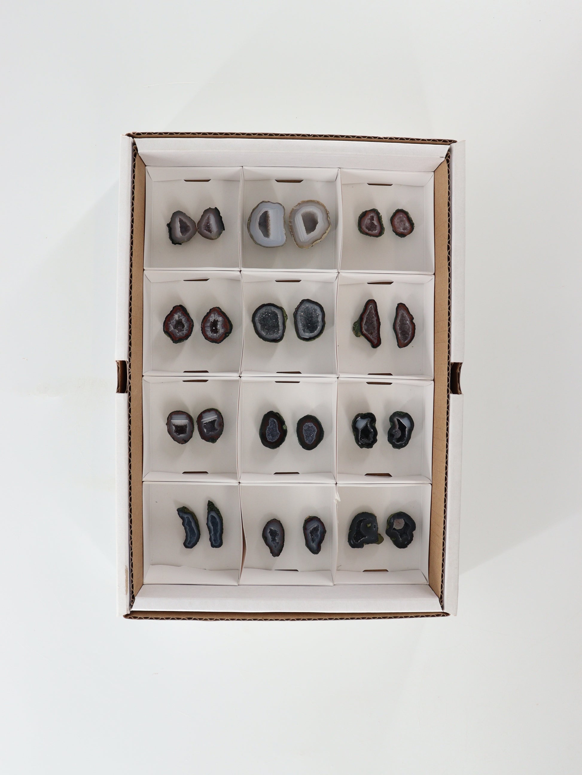 Tabasco Geodes Flat - Expert Wholesale and Supplier of Wholesale Crystals & Bulk Gemstones, []
