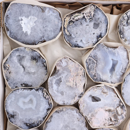 Trancas Geodes Flat of 13 - Expert Wholesale and Supplier of Wholesale Crystals & Bulk Gemstones, ["Geodes","las trancas","Mexico","Trancas","Trancas Geodes"]