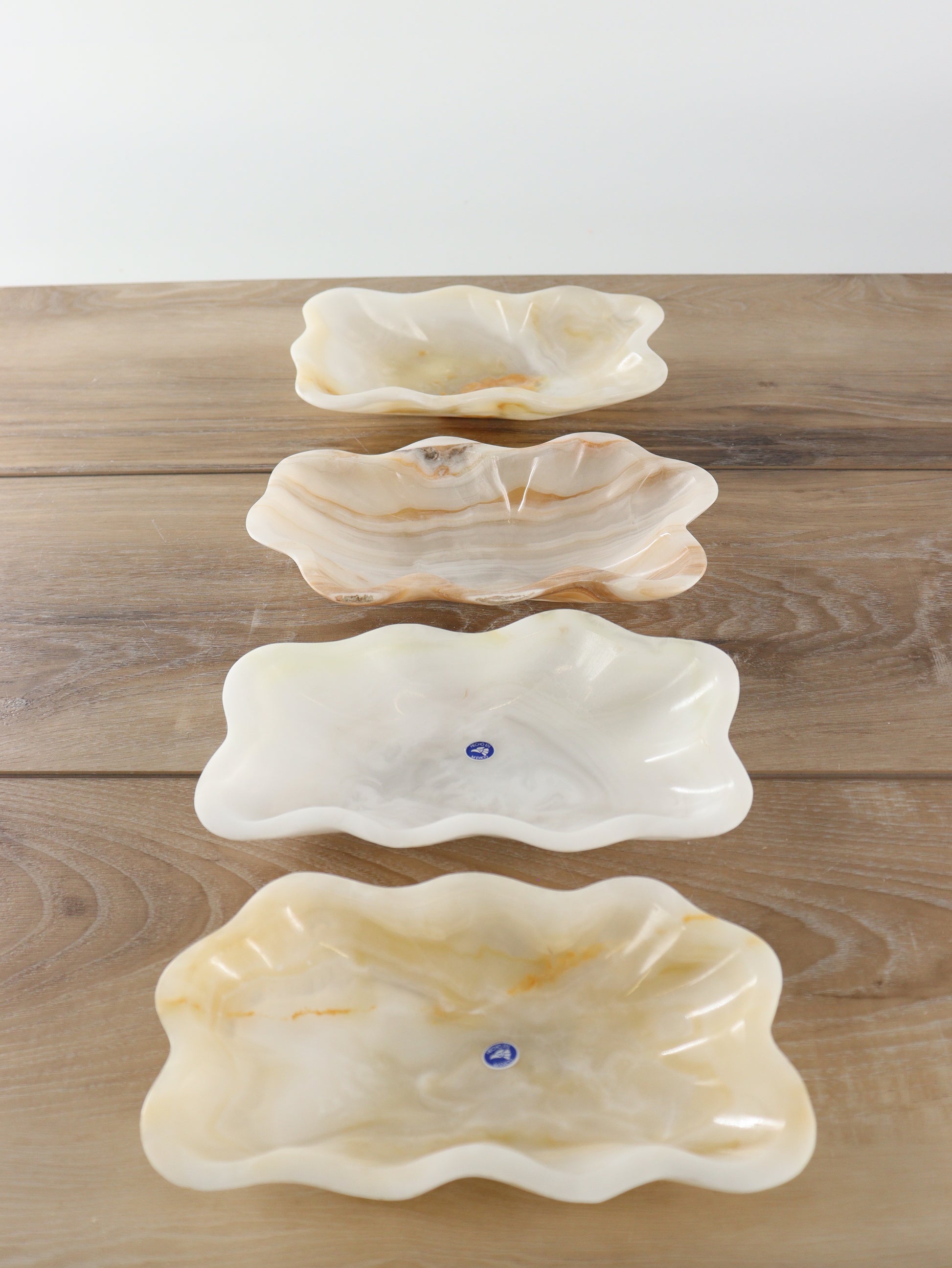 Onyx Bowls Set of 4 - Expert Vendor of Wholesale Crystals