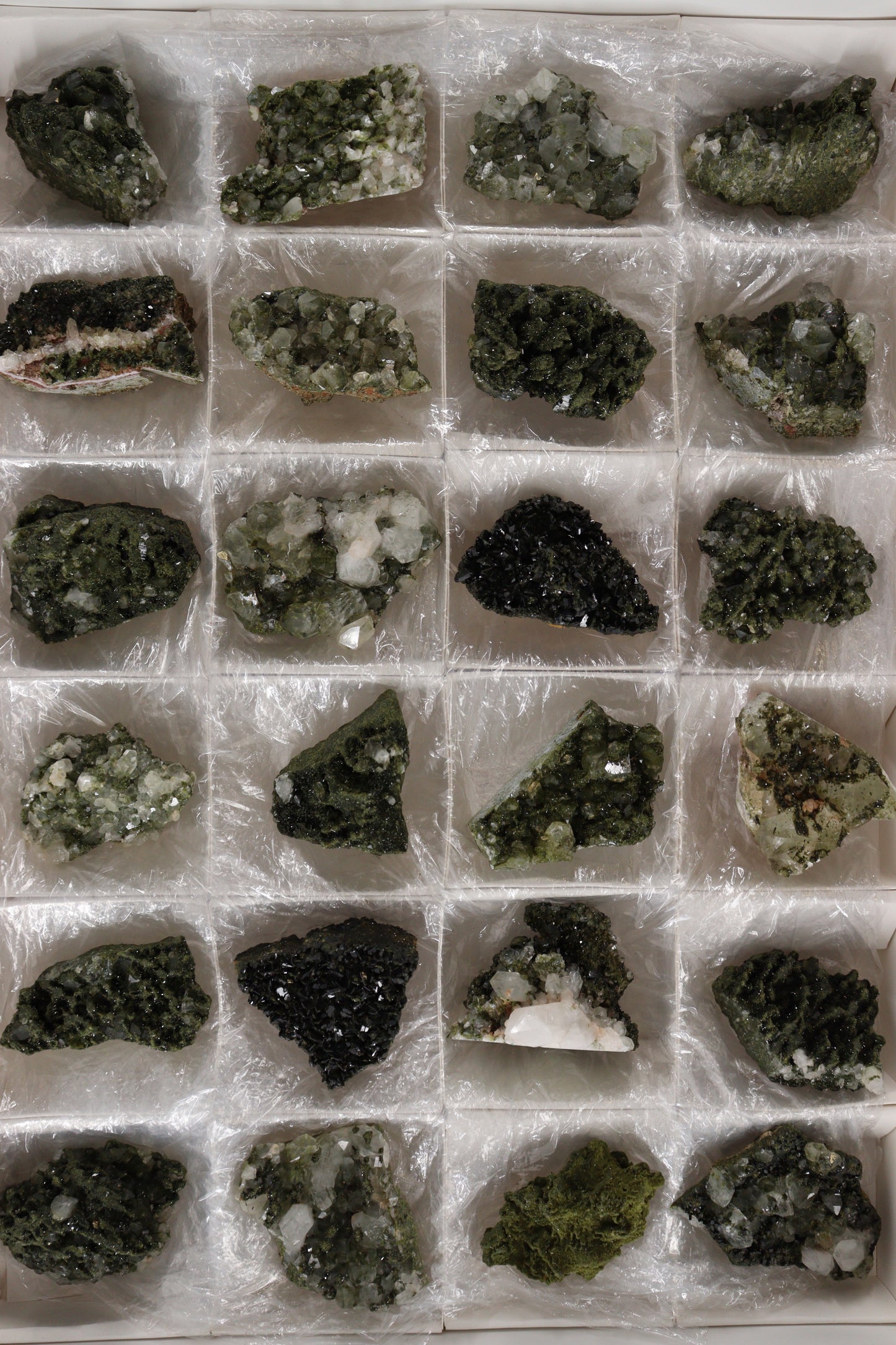 Epidote Flat - Expert Supplier of Wholesale Crystals & Bulk Gemstones