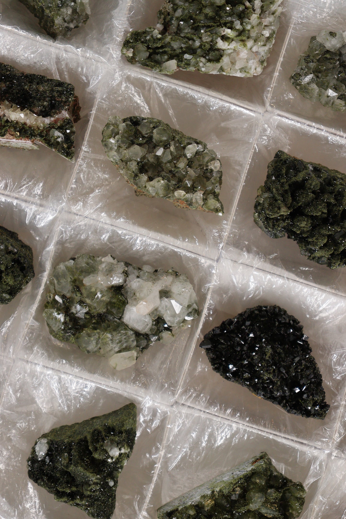 Epidote Flat - Expert Supplier of Wholesale Crystals & Bulk Gemstones