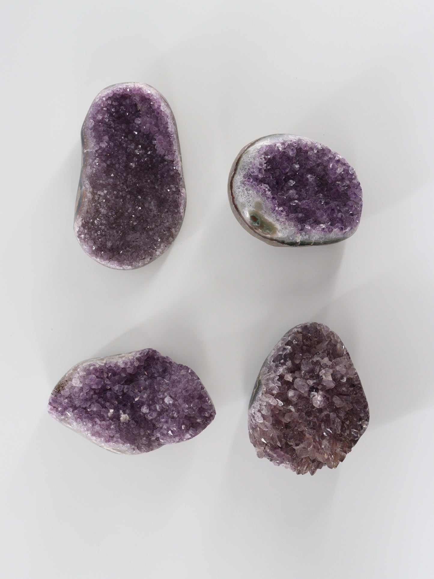 Amethyst Flat - Expert Supplier of Wholesale Crystals & Bulk Gemstones