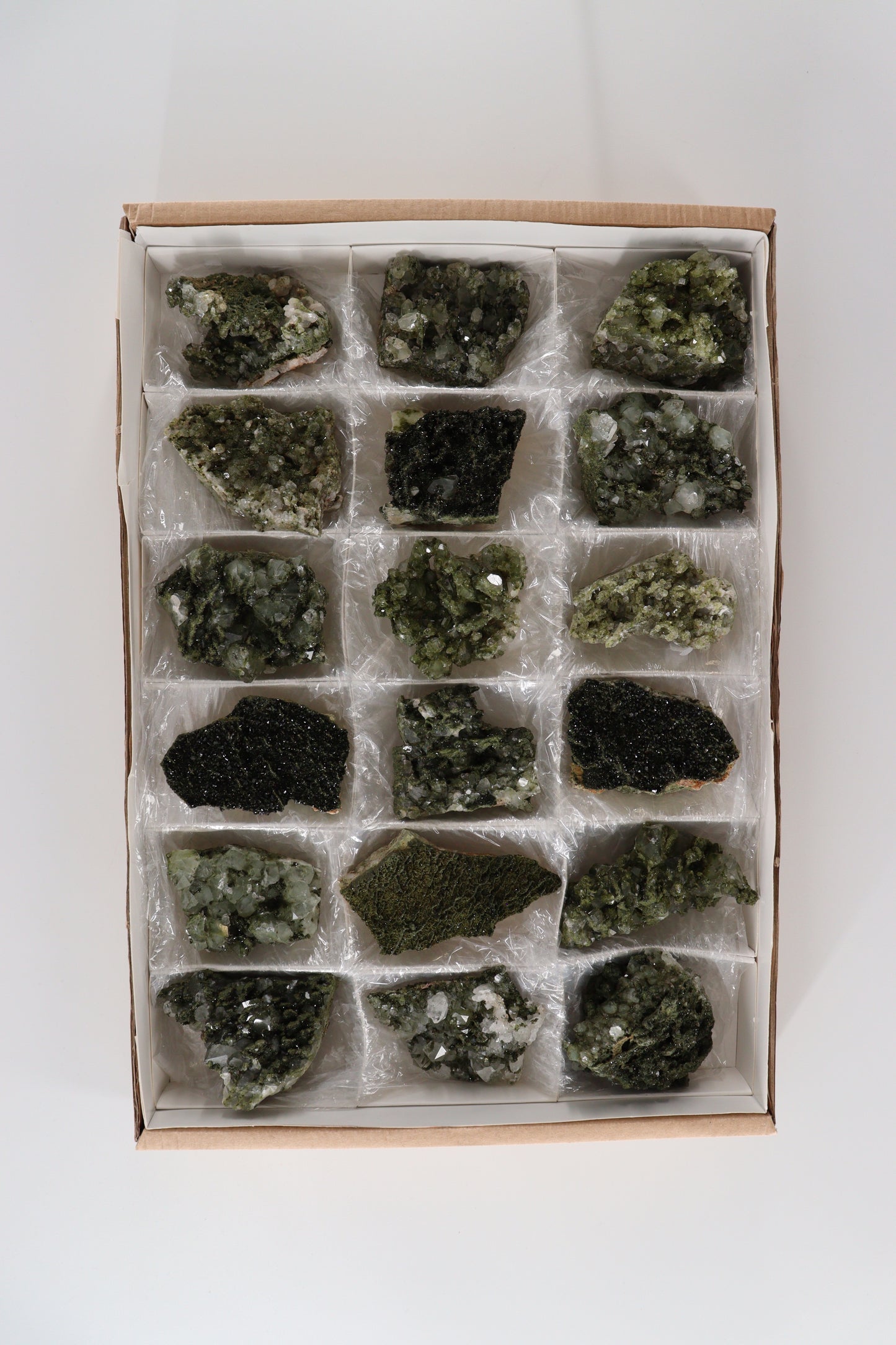 Epidote Flat - Expert Wholesale and Supplier of Wholesale Crystals & Bulk Gemstones, []