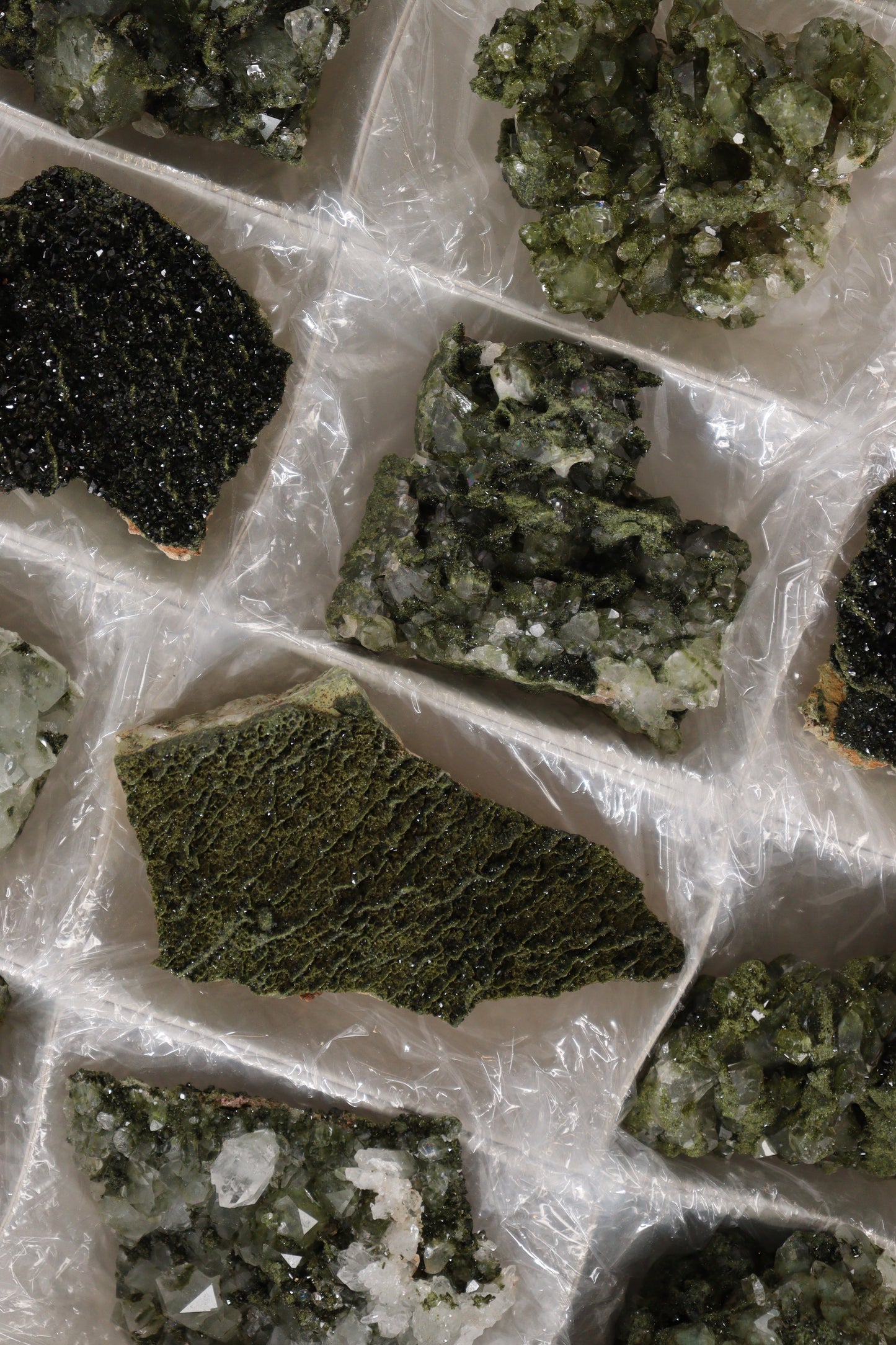 Epidote Flat - Expert Wholesale and Supplier of Wholesale Crystals & Bulk Gemstones, []