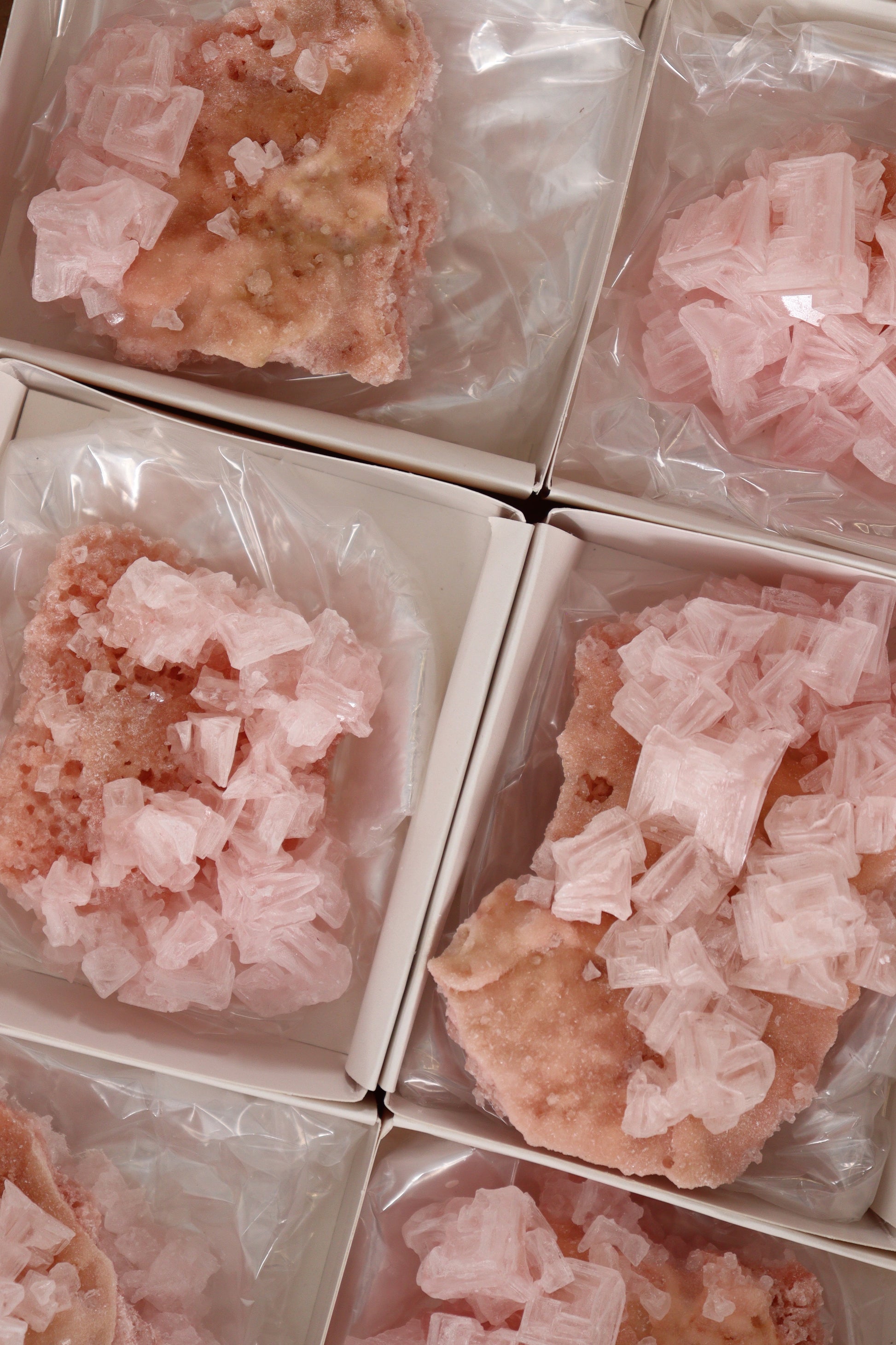 Halite Flat - Expert Wholesale and Supplier of Wholesale Crystals & Bulk Gemstones, []
