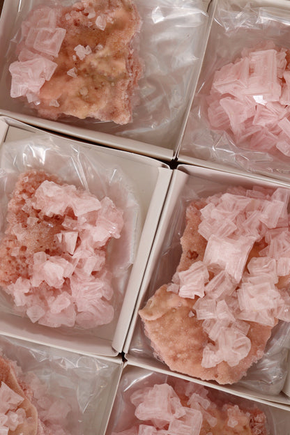 Halite Flat - Expert Wholesale and Supplier of Wholesale Crystals & Bulk Gemstones, []