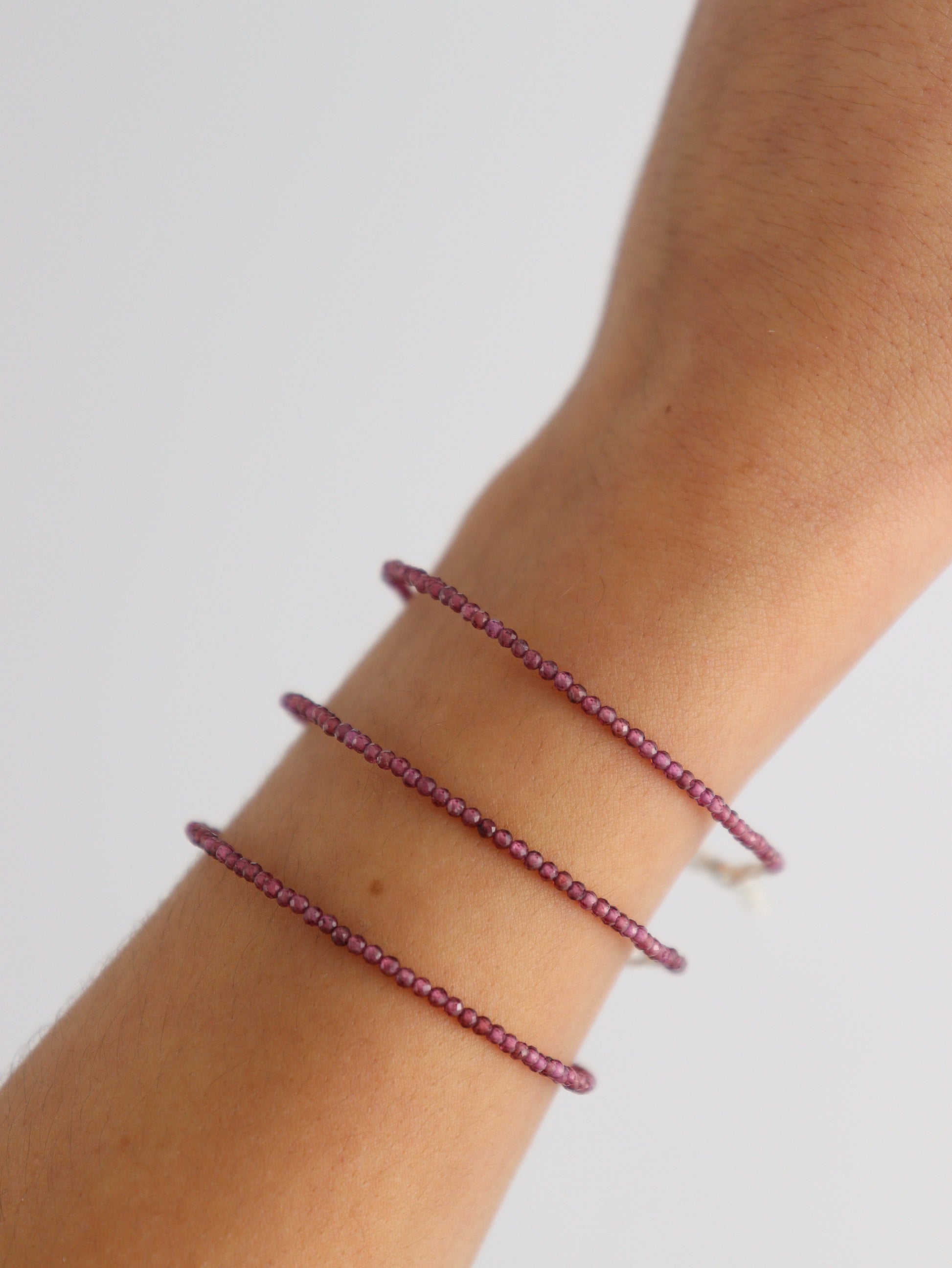 Sterling Silver Garnet Adjustable Bracelets - Expert Supplier of Wholesale Crystals & Bulk Gemstones