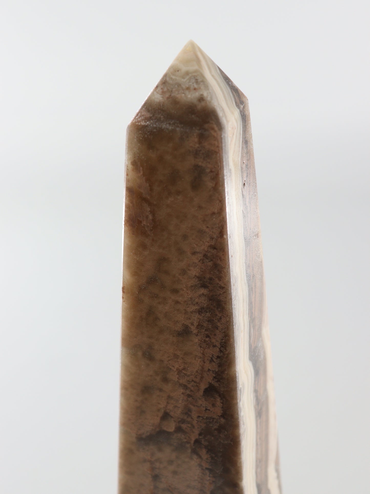 Onyx Obelisk - Expert Supplier of Wholesale Crystals & Bulk Gemstones