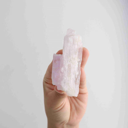 Kunzite - Expert Vendor of Wholesale Crystals