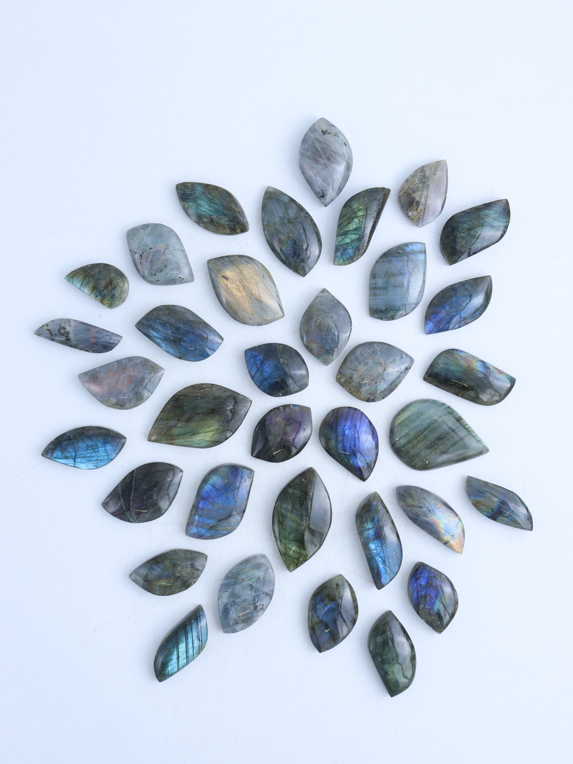 Labradorite Cabs - Expert Wholesale and Supplier of Wholesale Crystals & Bulk Gemstones, ["Cabs","Labradorite"]