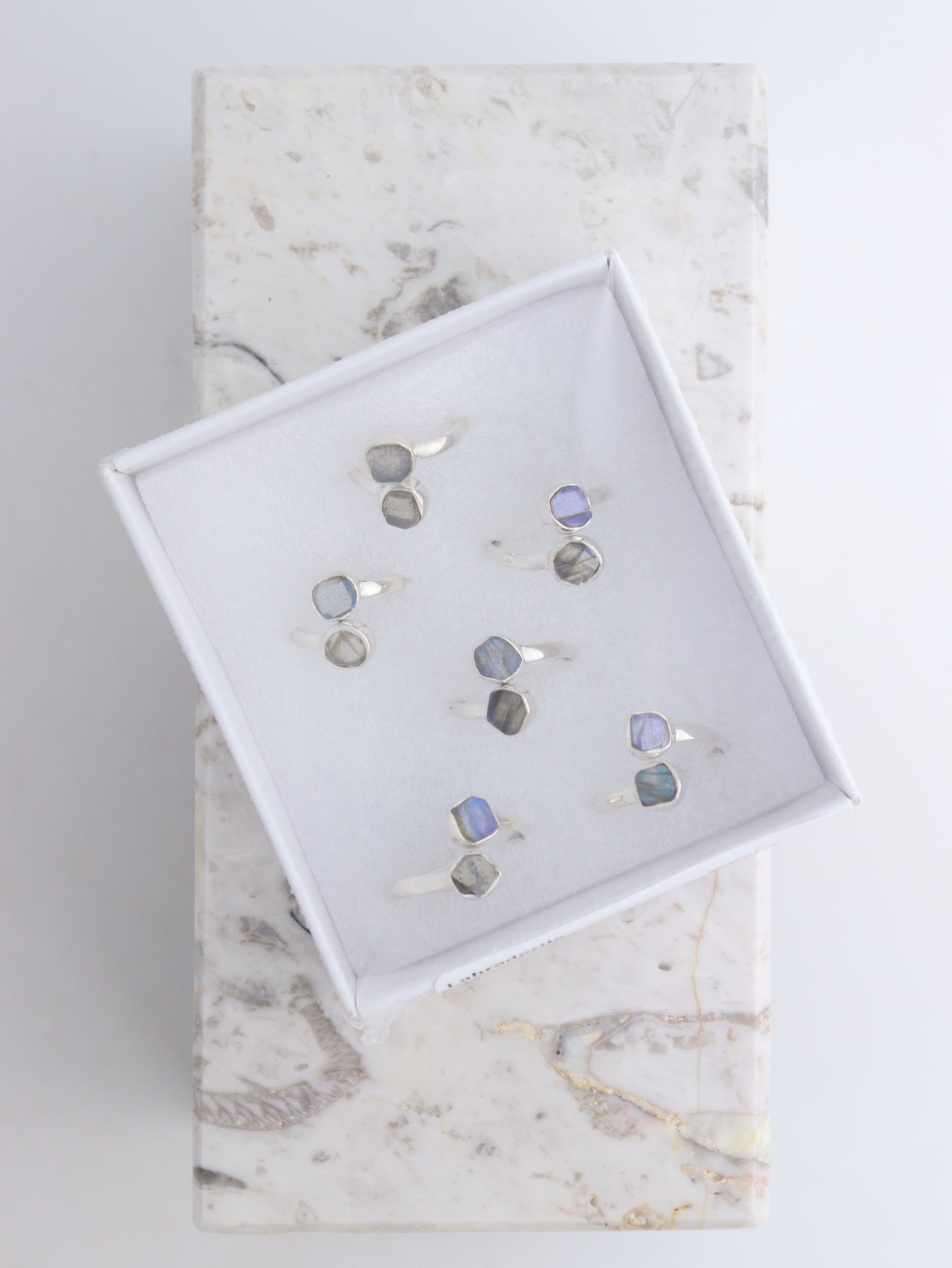 Labradorite Adjustable Rings Box of 6 - Mi Esperanza Minerals