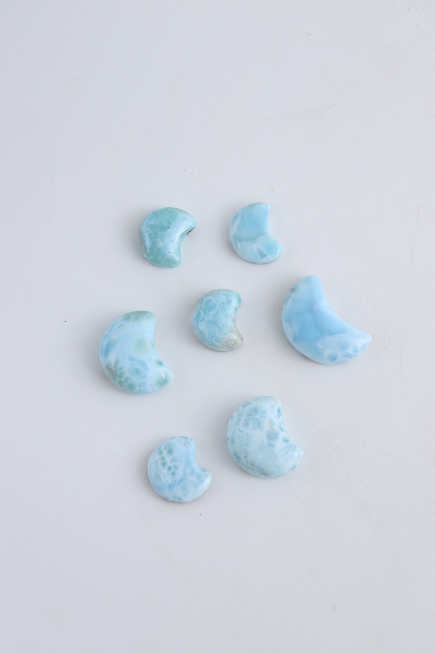 Larimar Small Moons - Expert Wholesale and Supplier of Wholesale Crystals & Bulk Gemstones, ["Flats","Larimar","moons"]