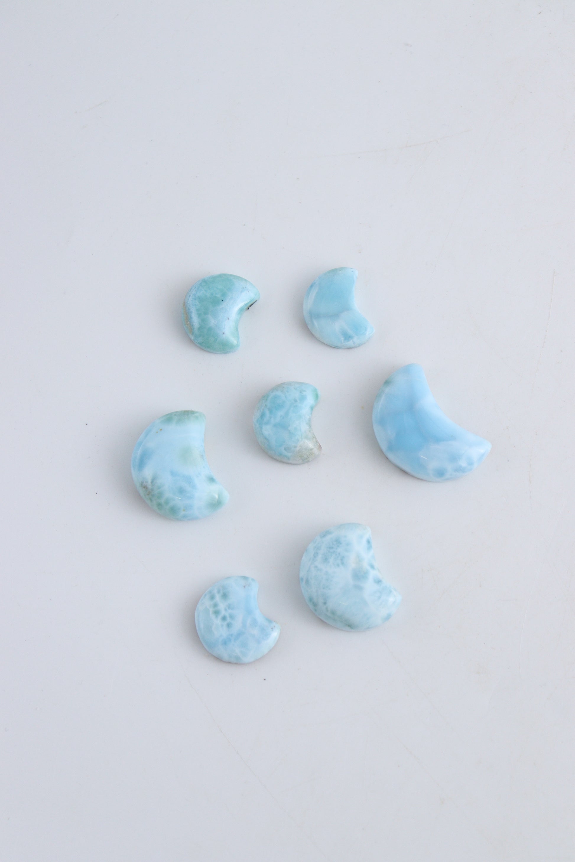 Larimar Small Moons - Expert Wholesale and Supplier of Wholesale Crystals & Bulk Gemstones, ["Flats","Larimar","moons"]