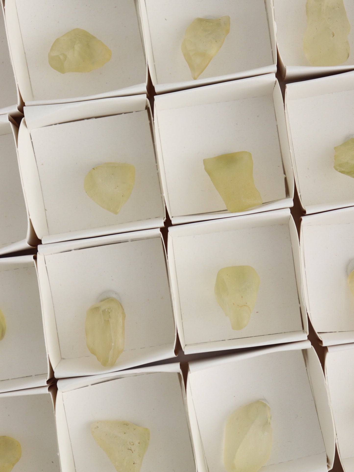 Libyan Desert Glass Flat - Expert Wholesale and Supplier of Wholesale Crystals & Bulk Gemstones, []