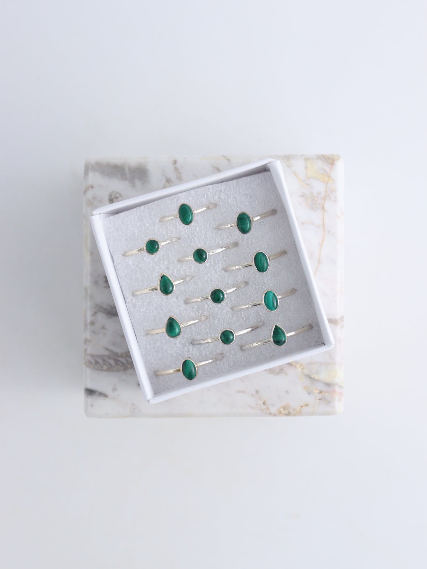 Malachite Rings Box of 12 - Mi Esperanza Minerals