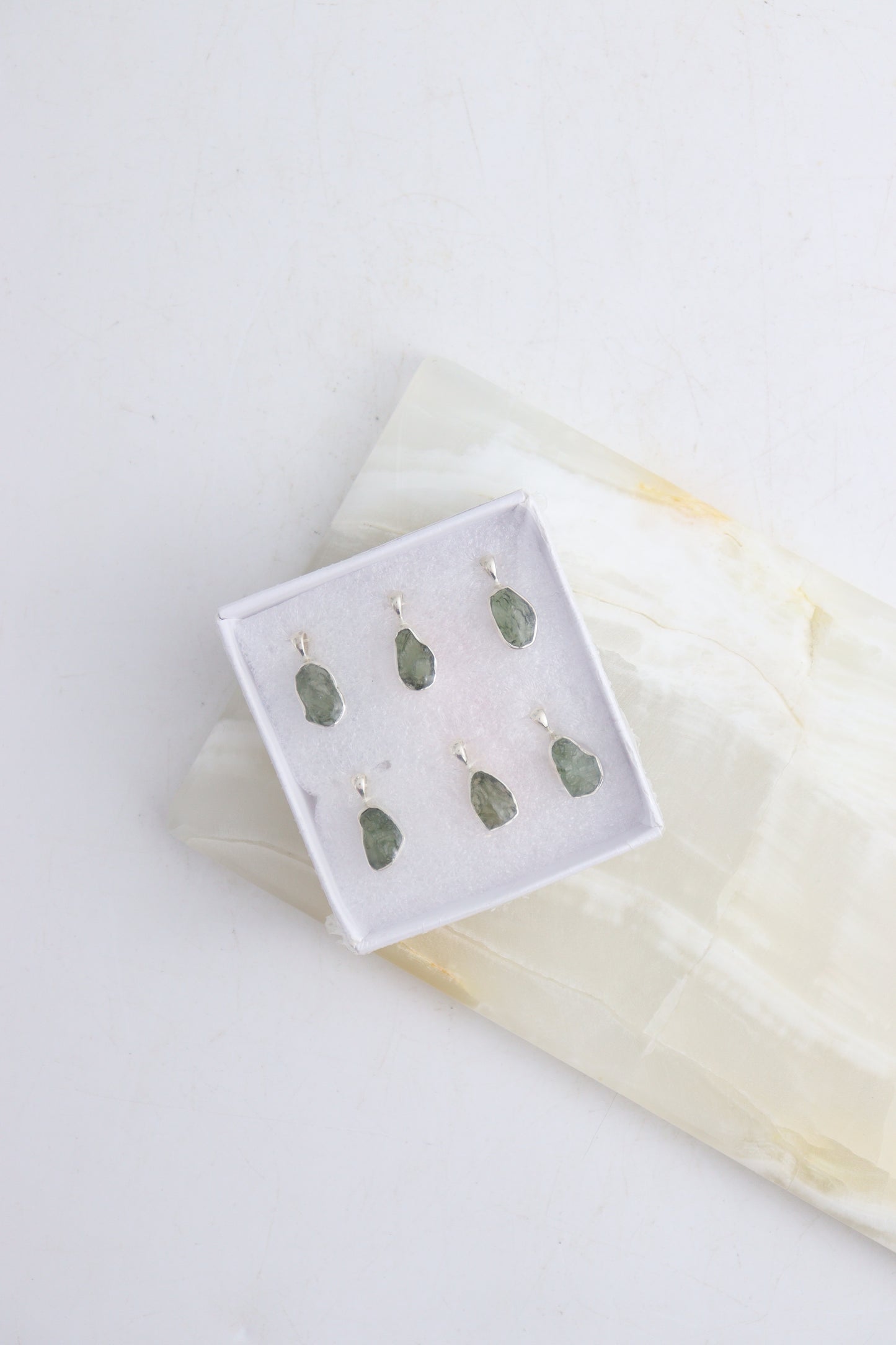 Moldavite Pendants Set of 6 with Chains. - Mi Esperanza Minerals