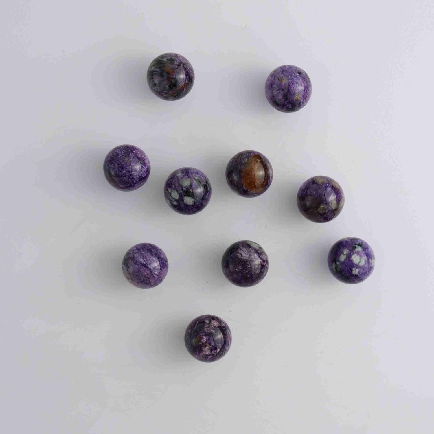 ONE 3cm Charoite Sphere - Expert Supplier of Wholesale Crystals & Bulk Gemstones