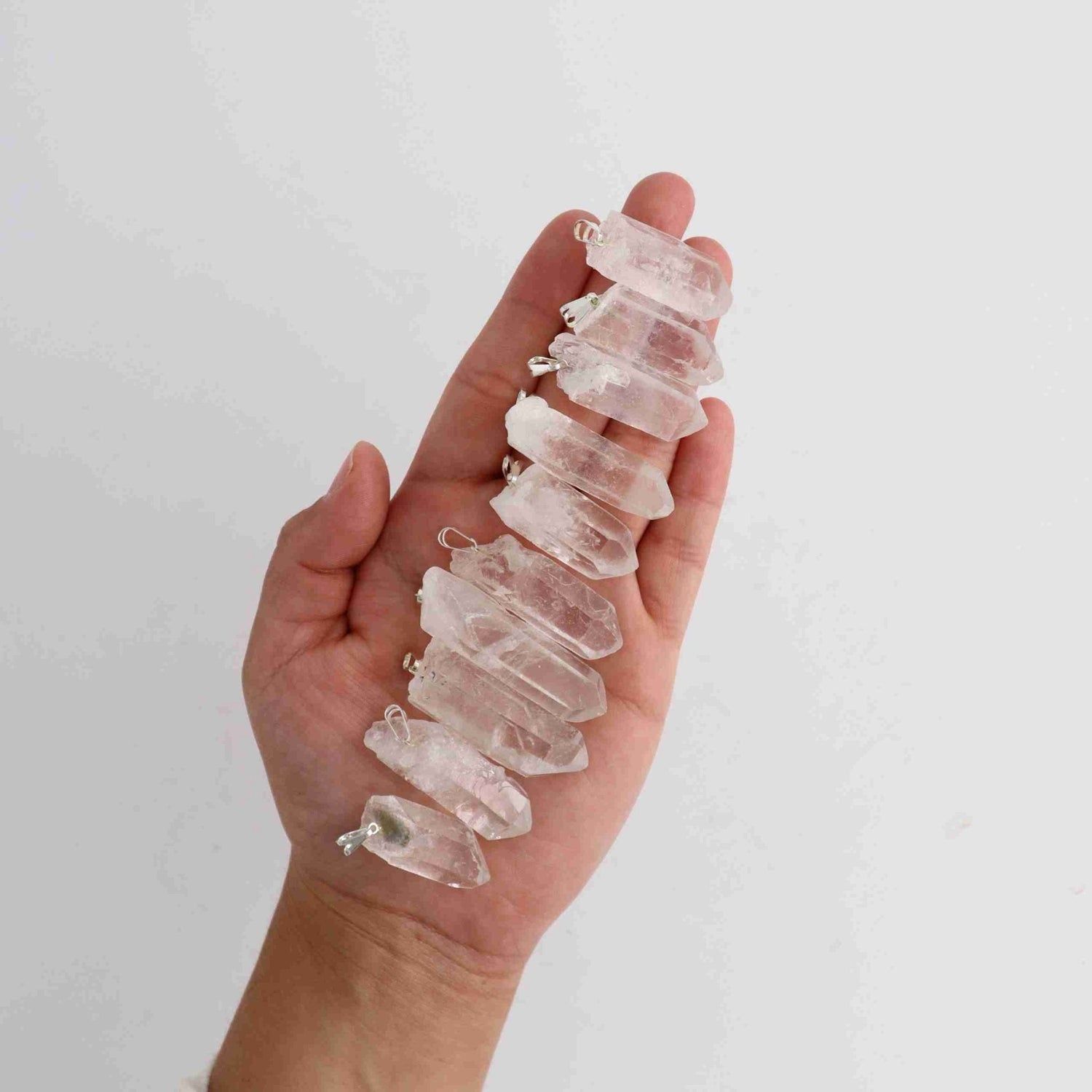 ONE Clear Quartz Pendant - Expert Supplier of Wholesale Crystals & Bulk Gemstones