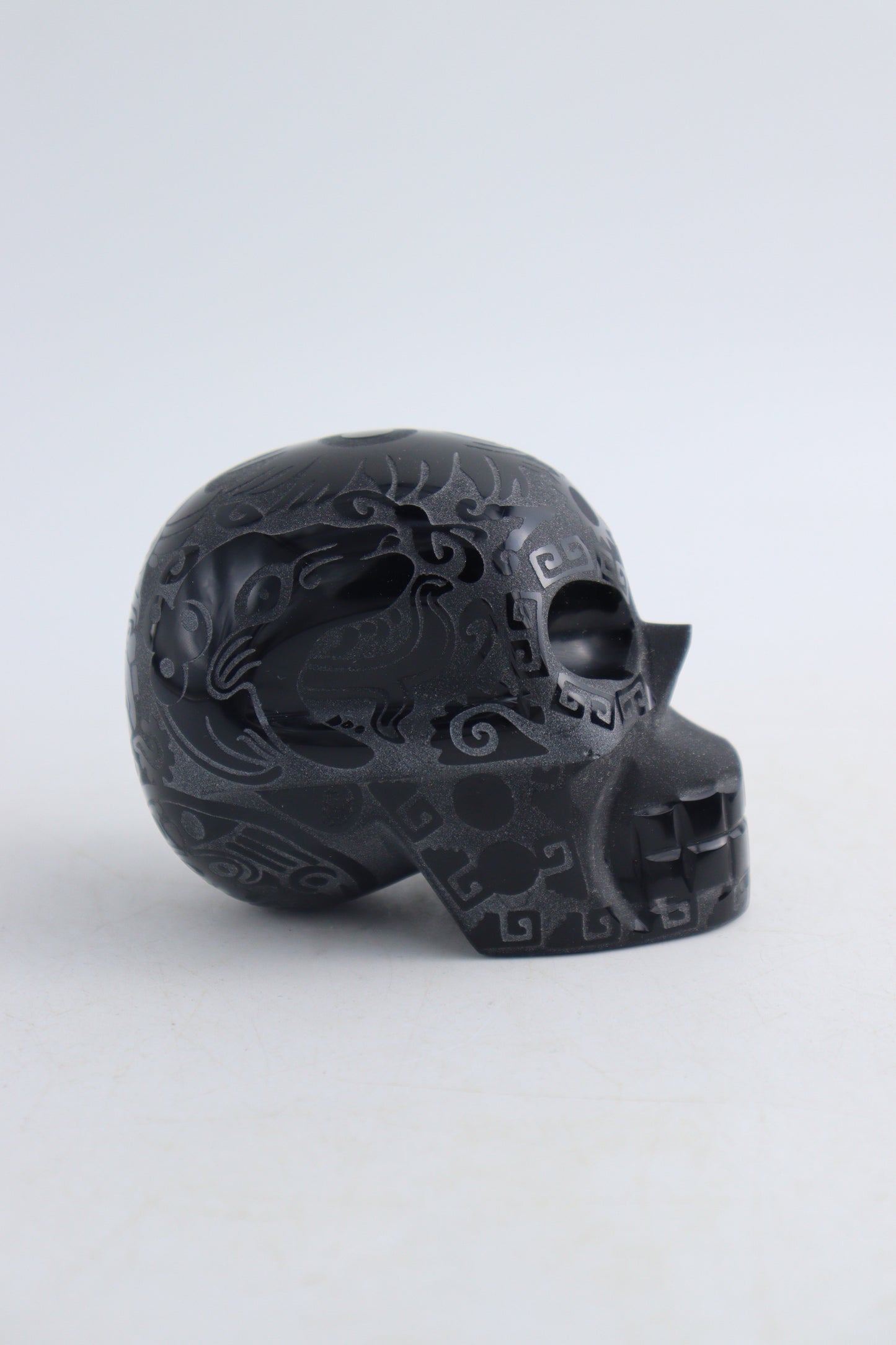 Obsidian Skulls