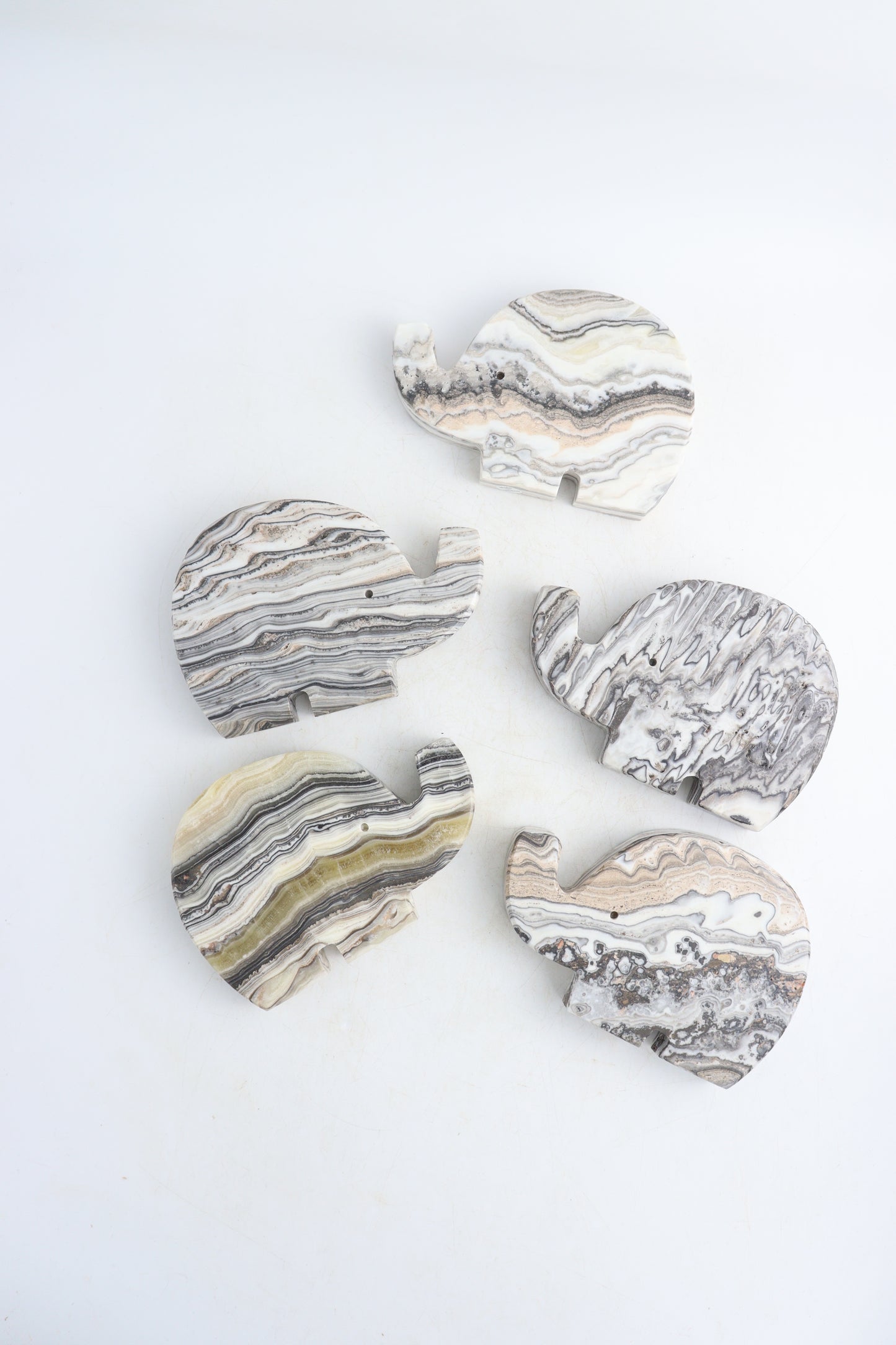 Onyx Animal Carvings Set of 5 - Expert Supplier of Wholesale Crystals & Bulk Gemstones