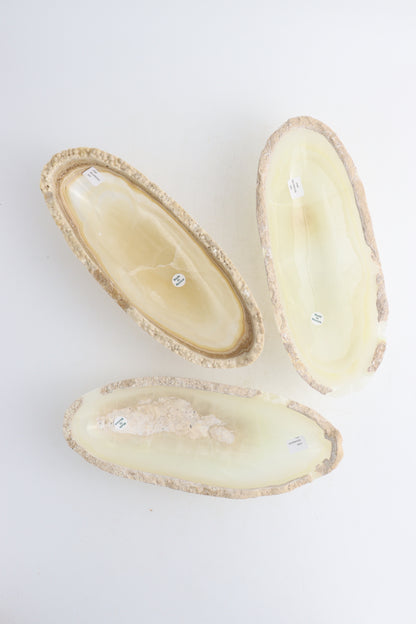 Onyx Banana Bowls - Expert Wholesale and Supplier of Wholesale Crystals & Bulk Gemstones, ["banana bowl","Bowls","Mexico","onyx"]