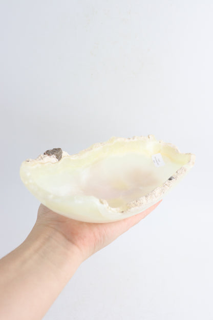 Onyx Banana Bowls - Expert Wholesale and Supplier of Wholesale Crystals & Bulk Gemstones, ["banana bowl","Bowls","Mexico","onyx"]