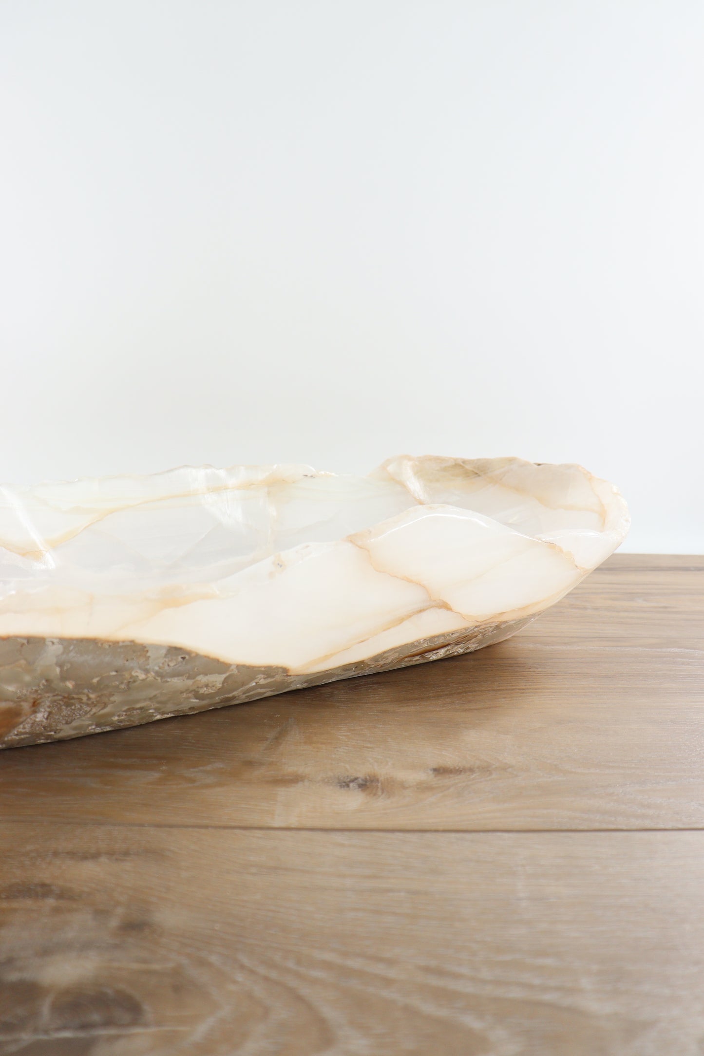 Onyx Bowl Canoe - Expert Supplier of Wholesale Crystals & Bulk Gemstones