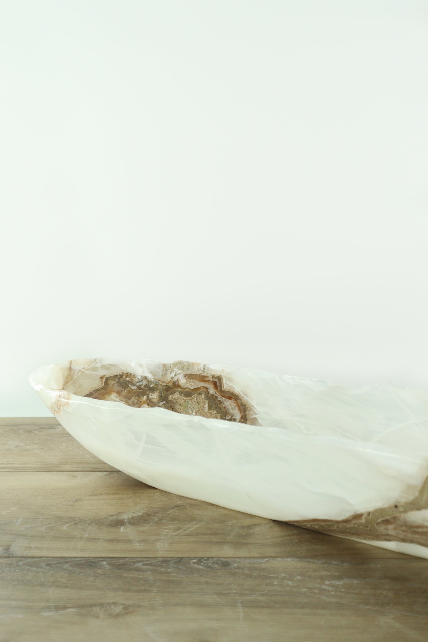 Onyx Bowl Canoe - Expert Supplier of Wholesale Crystals & Bulk Gemstones