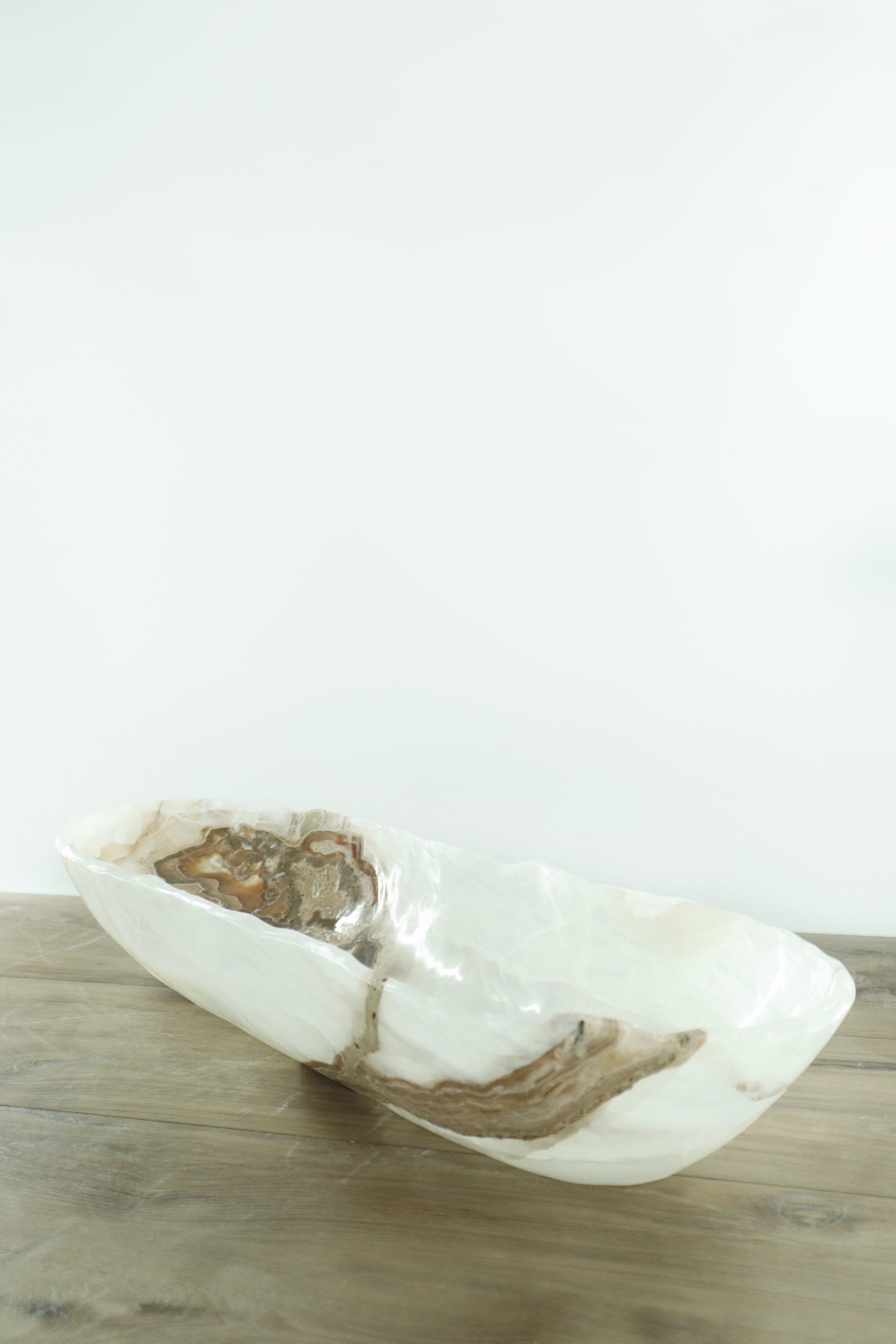 Onyx Bowl Canoe - Expert Supplier of Wholesale Crystals & Bulk Gemstones