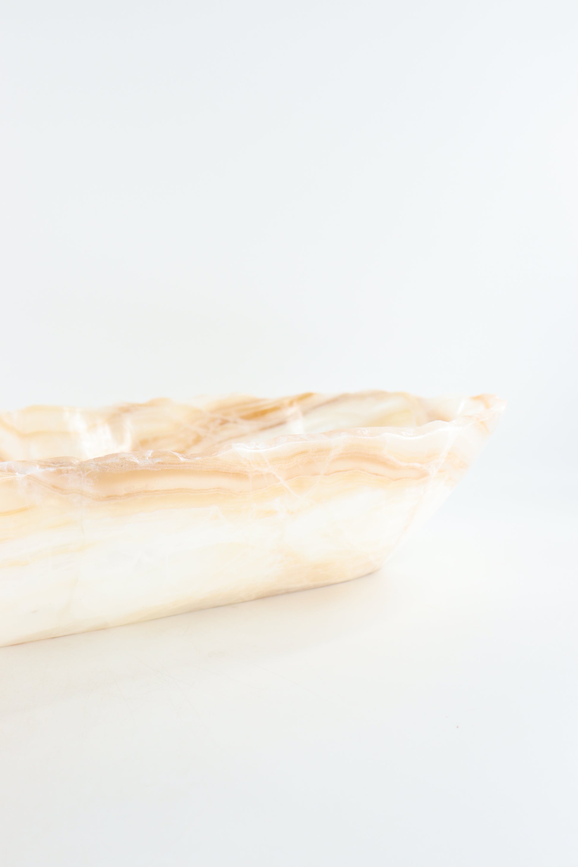 Onyx Bowl Canoe - Expert Supplier of Wholesale Crystals & Bulk Gemstones