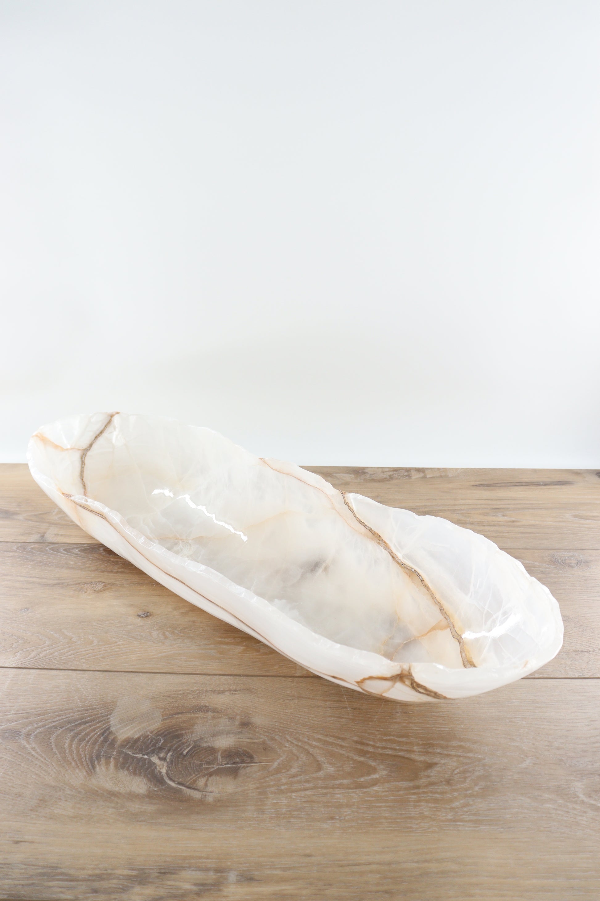 Onyx Bowl Canoe - Expert Supplier of Wholesale Crystals & Bulk Gemstones