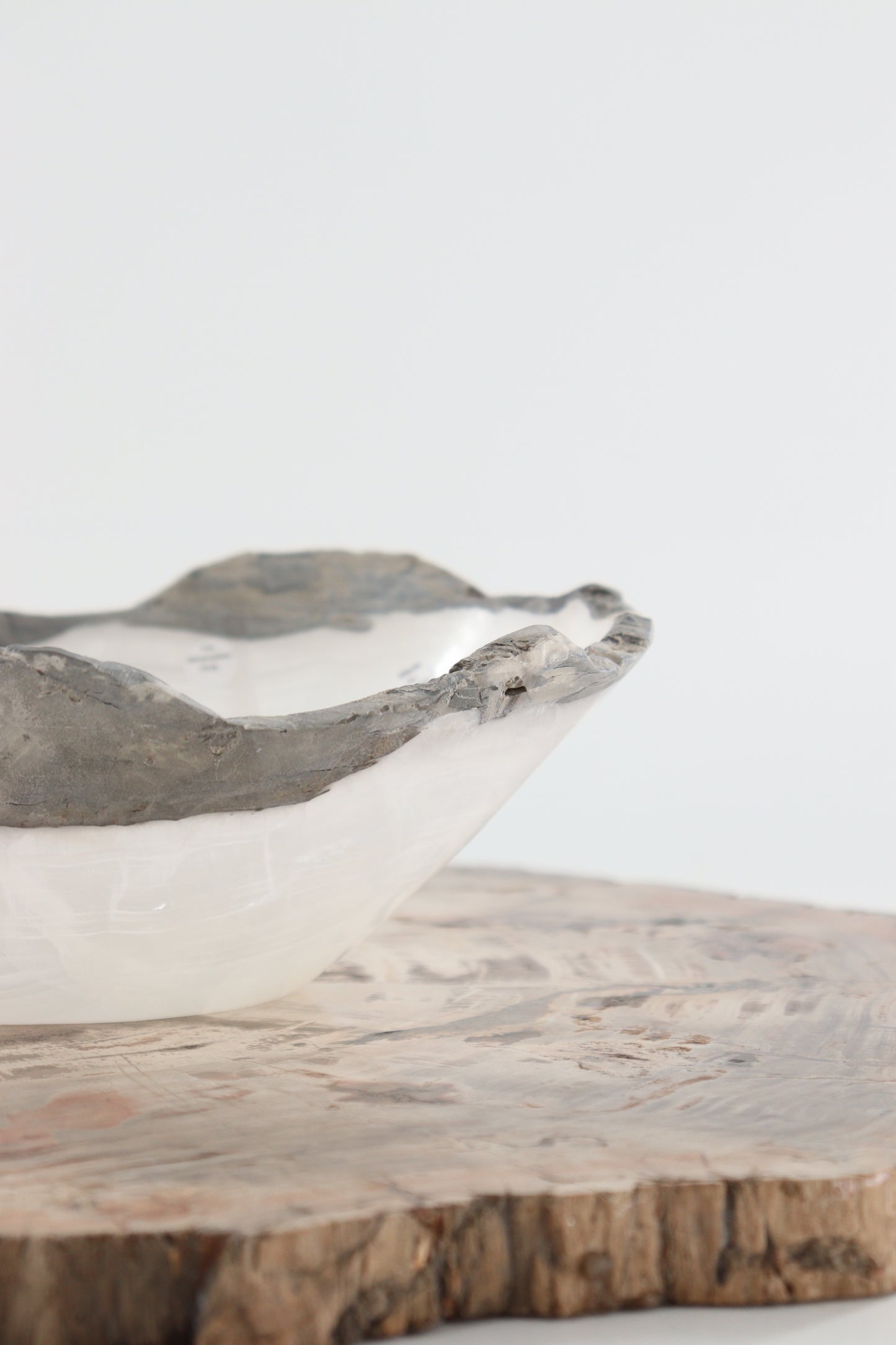 Onyx Bowl - Expert Supplier of Wholesale Crystals & Bulk Gemstones