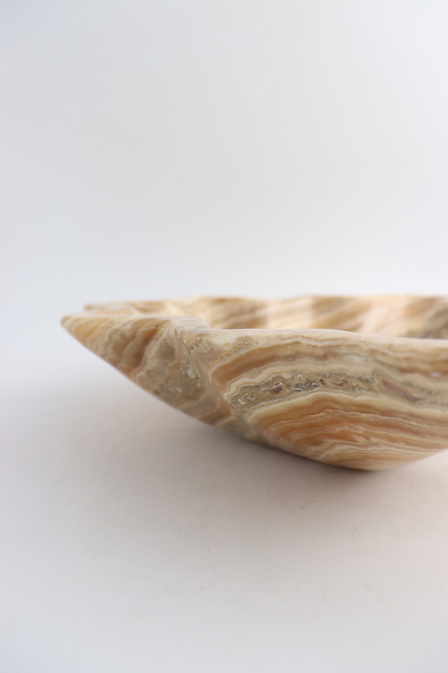Onyx Bowl - Expert Wholesale and Supplier of Wholesale Crystals & Bulk Gemstones, ["Bowls","Mexico","onyx"]