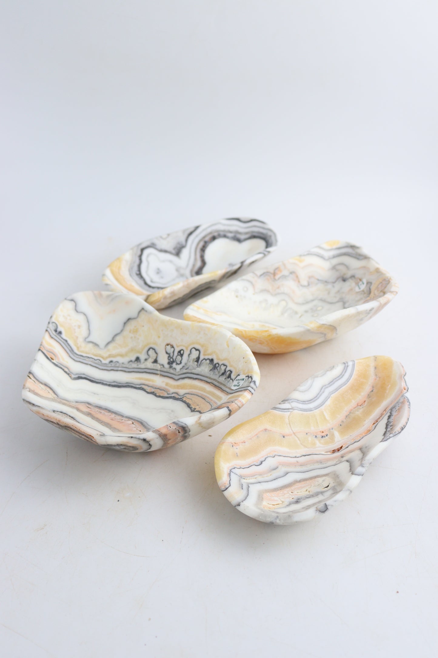Onyx Bowls - Expert Supplier of Wholesale Crystals & Bulk Gemstones