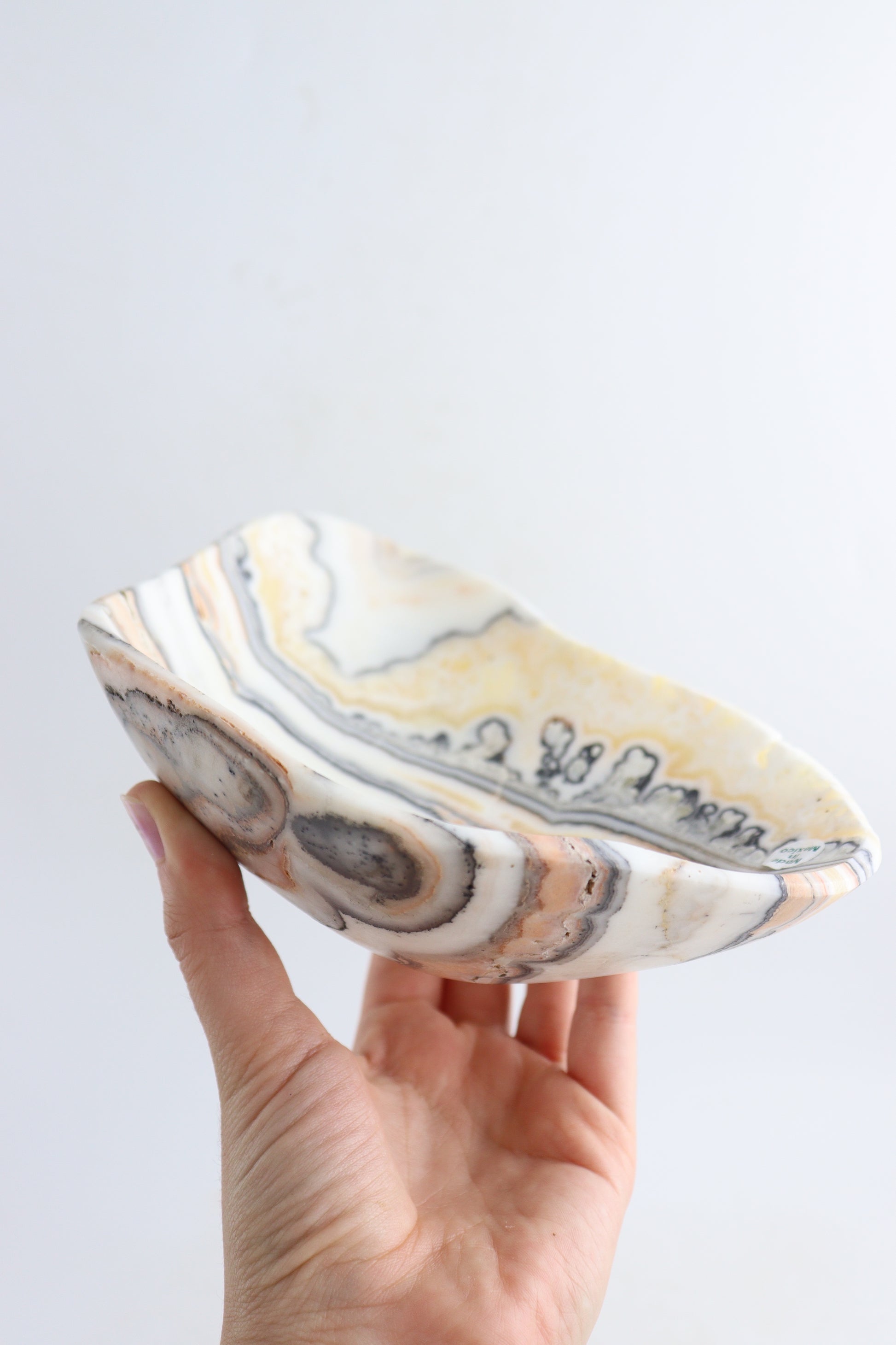 Onyx Bowls - Expert Supplier of Wholesale Crystals & Bulk Gemstones