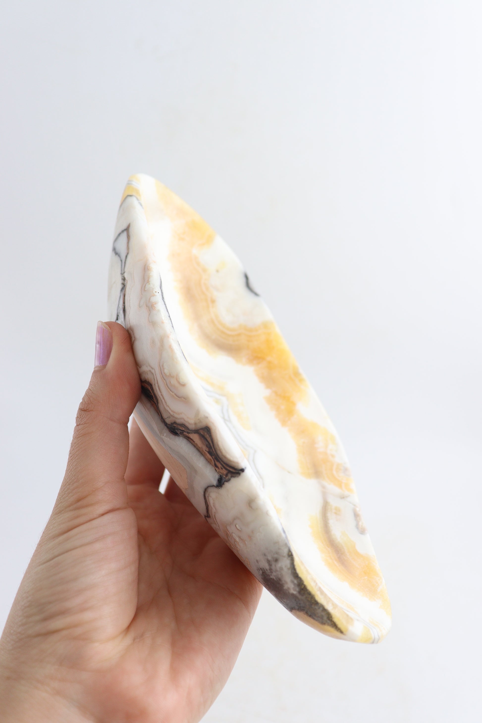 Onyx Bowls - Expert Supplier of Wholesale Crystals & Bulk Gemstones